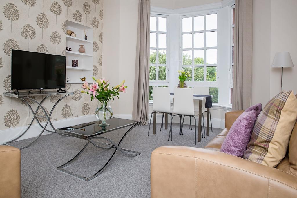Апартаменты Prestwick Town Center Flat Экстерьер фото
