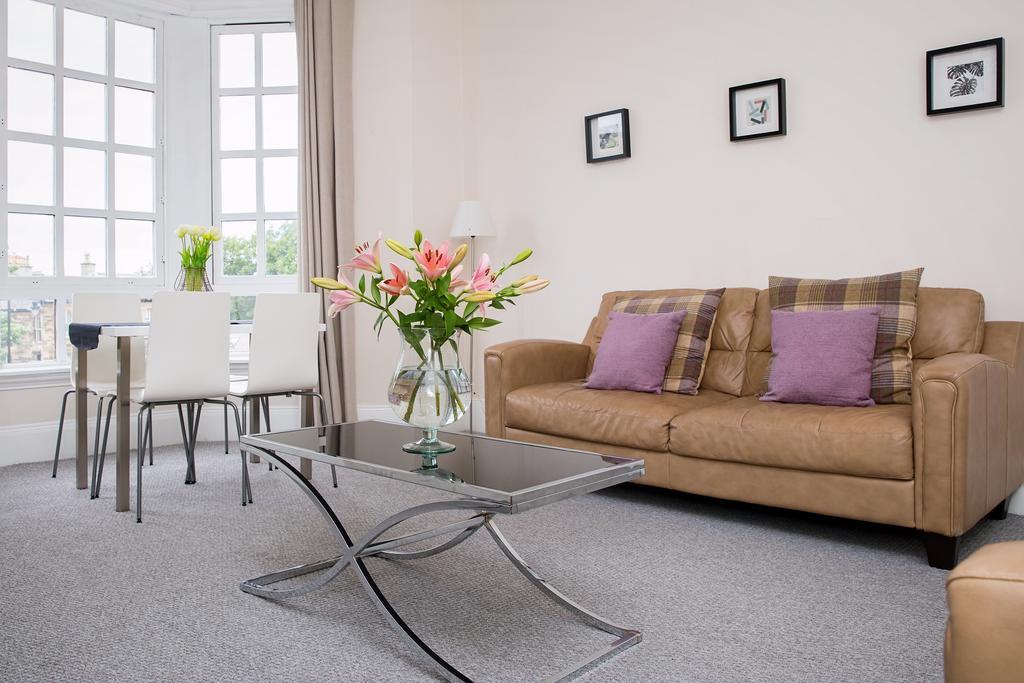 Апартаменты Prestwick Town Center Flat Экстерьер фото