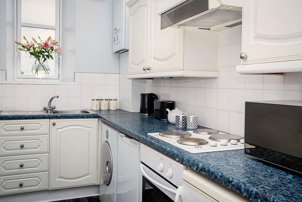 Апартаменты Prestwick Town Center Flat Экстерьер фото